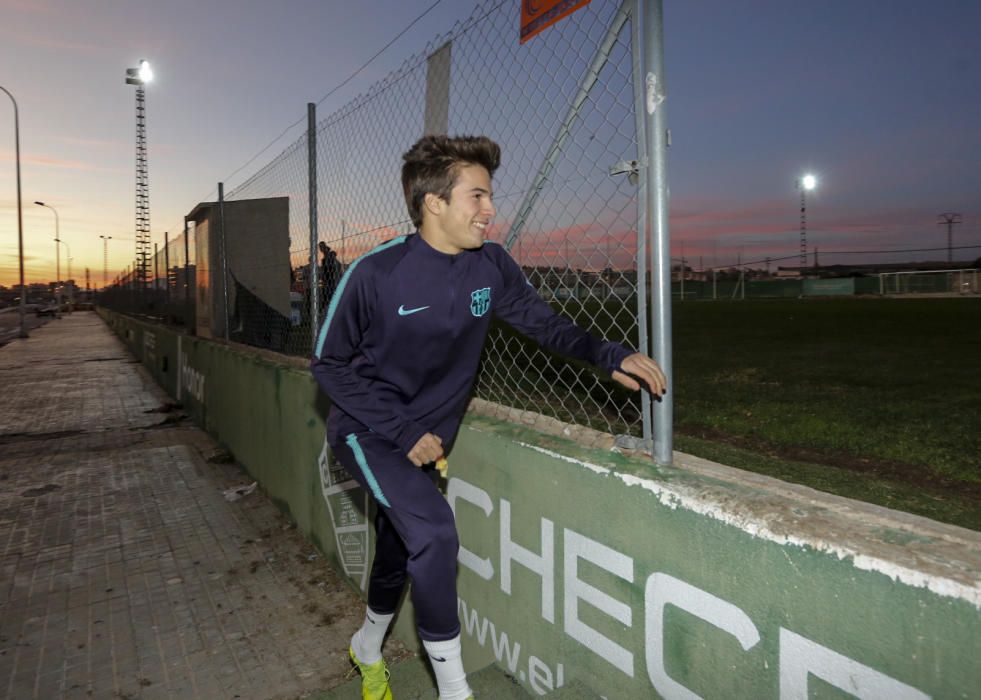 Entrenamiento del Barcelona B en Elche