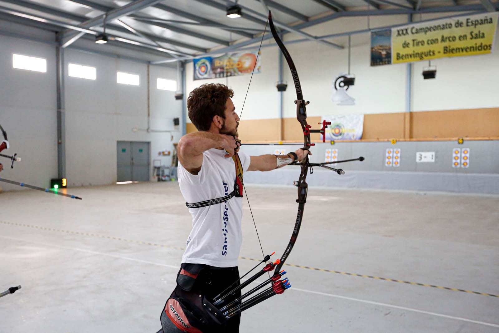 Un total de 21 arqueros afinan puntería en el Torneo Eivissa Patrimoni