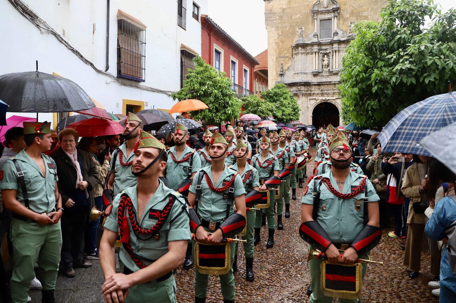 La lluvia deja sin Vía Crucis con la Legión a la Caridad