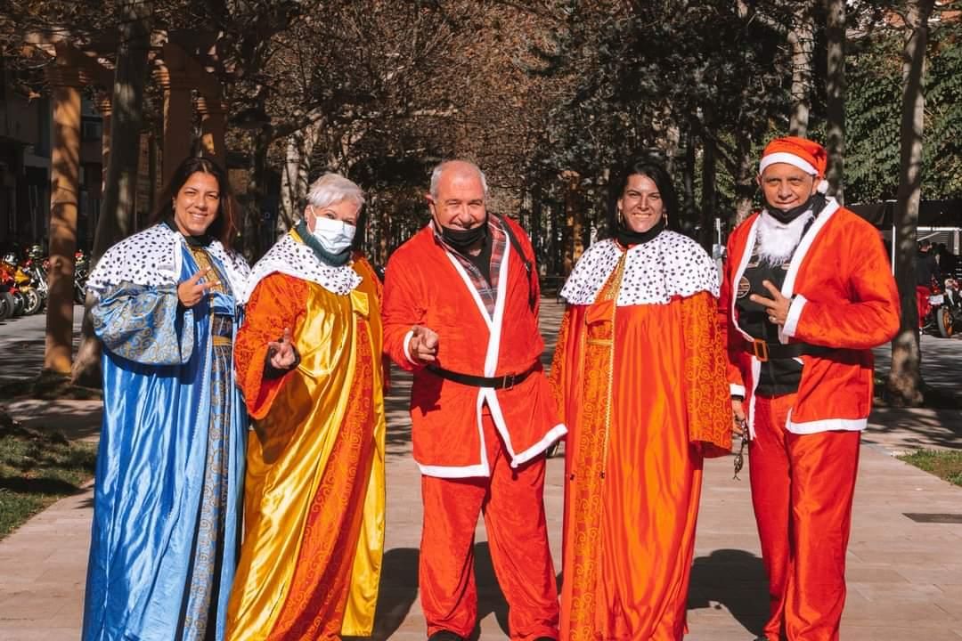 Los Reyes Magos en Orihuela también son moteros