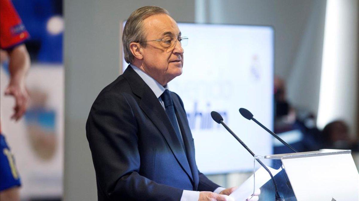 Florentino Pérez presume de títulos y Balones de Oro