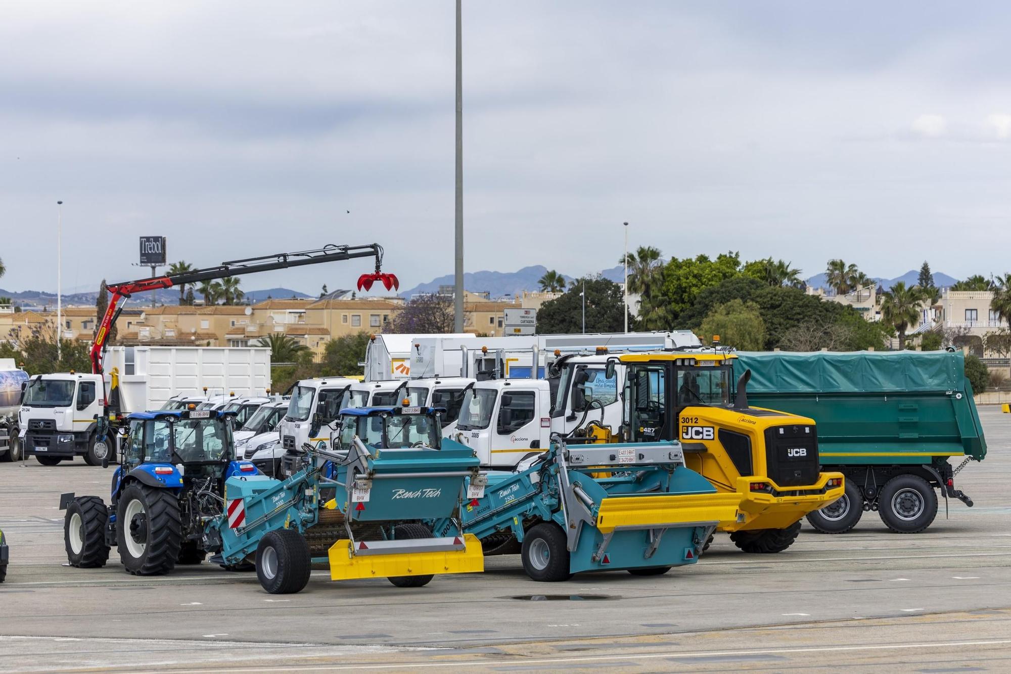 Nueva flota de vehículos de recogida de basuras de Torrevieja