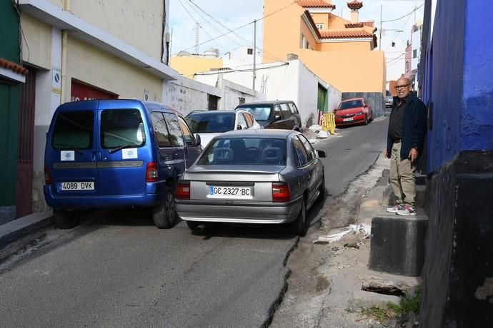 16/01/2019 JINAMAR. TELDE. Calle Granada en Jinamar en mal estado. Fotografa: YAIZA SOCORRO.