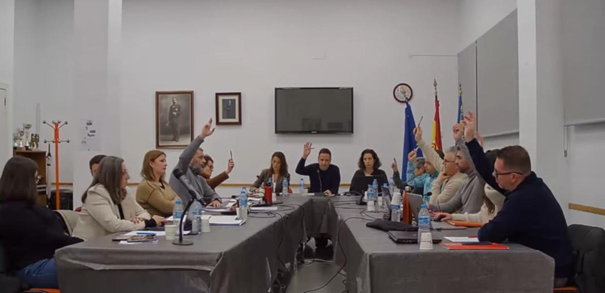 Foios aprueba los presupuestos .