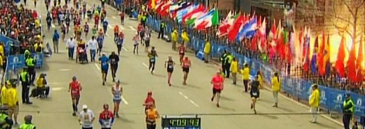 Tres muertos tras dos bombas en el maratón de Boston