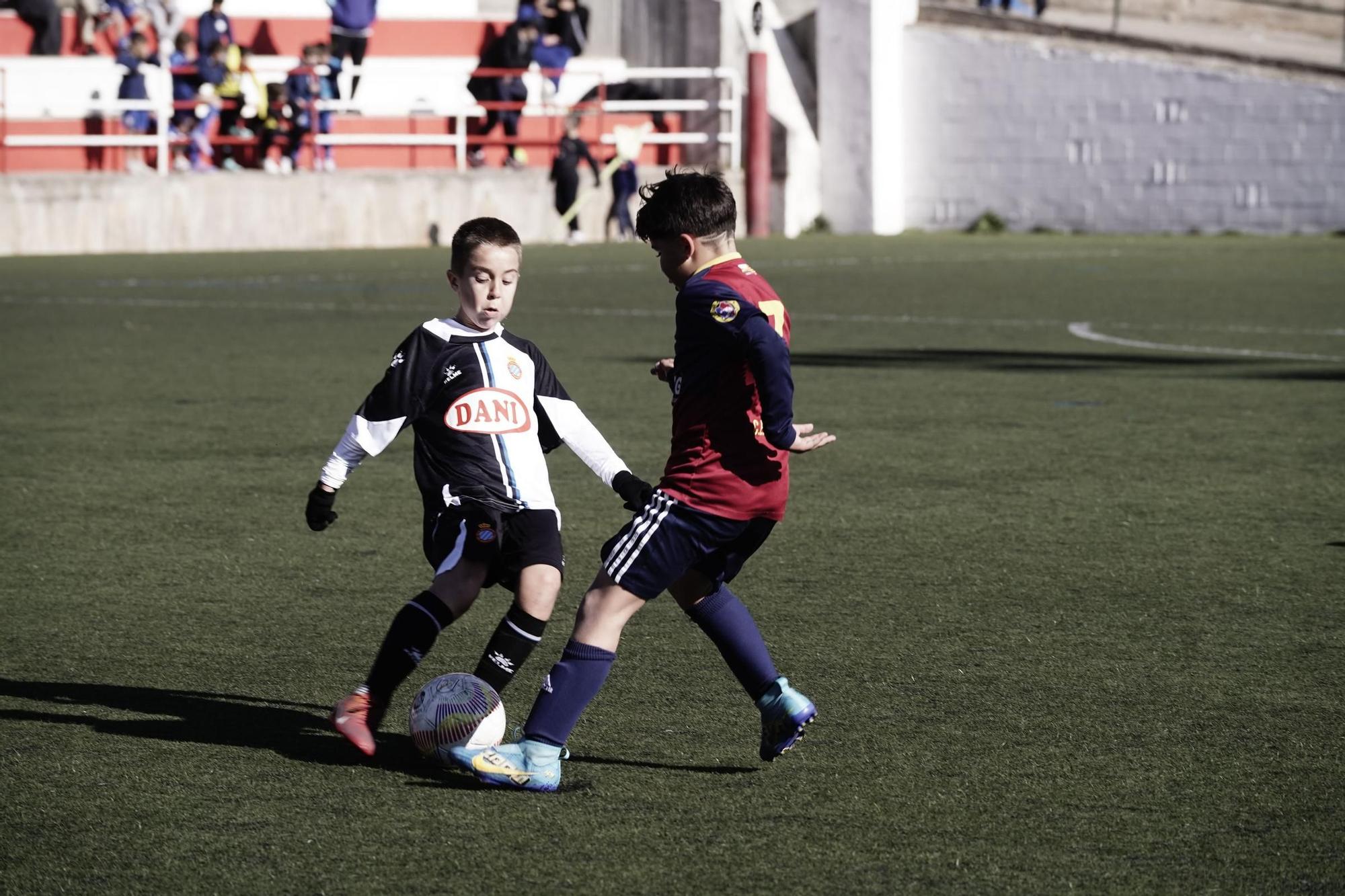 Imatges de la desena edició del torneig Ciutat de Berga de futbol-7 benjamí