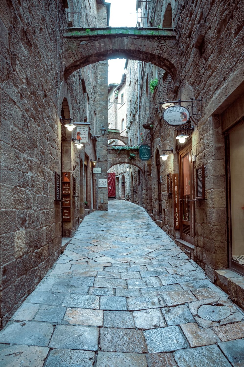 Volterra, calle principal de centro histórico