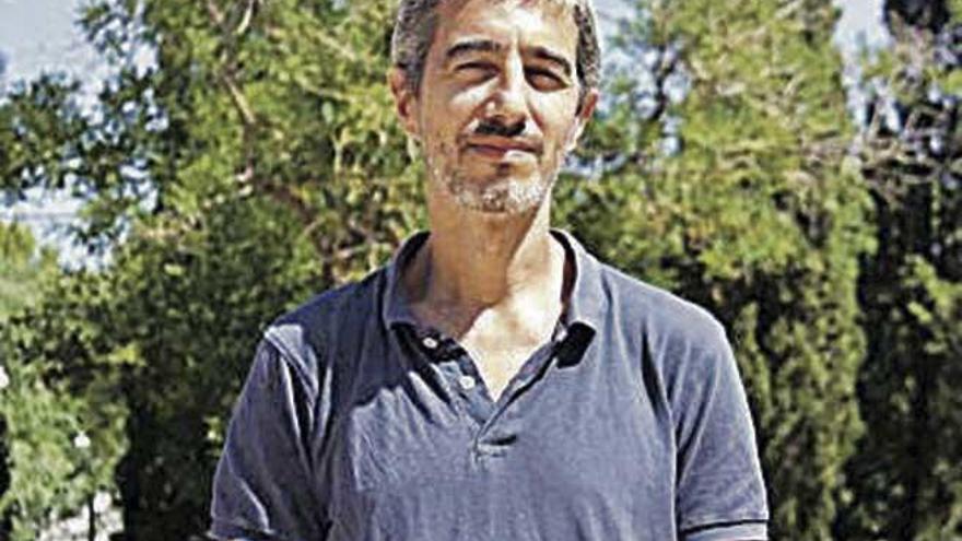 javier Lozano tiene cinco hijos.