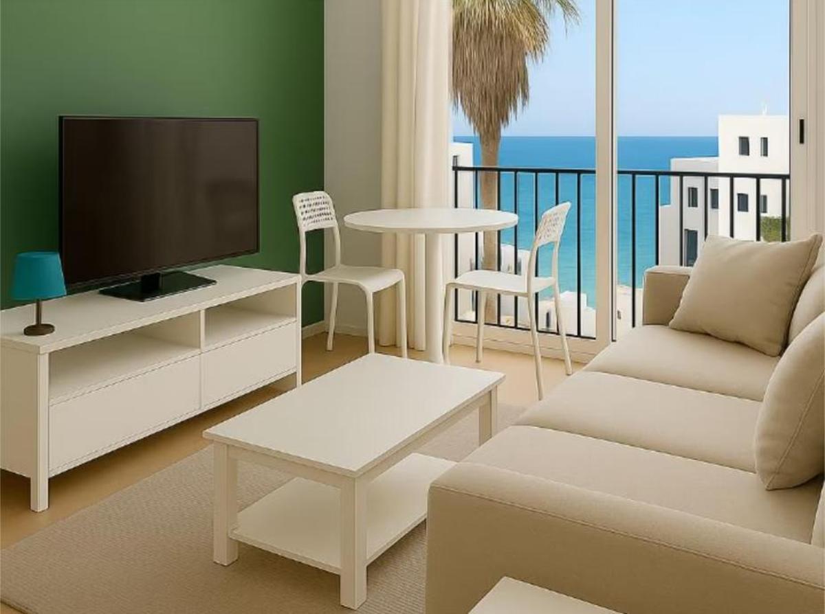 Salón-comedeor del apartamento en Santa Eulària