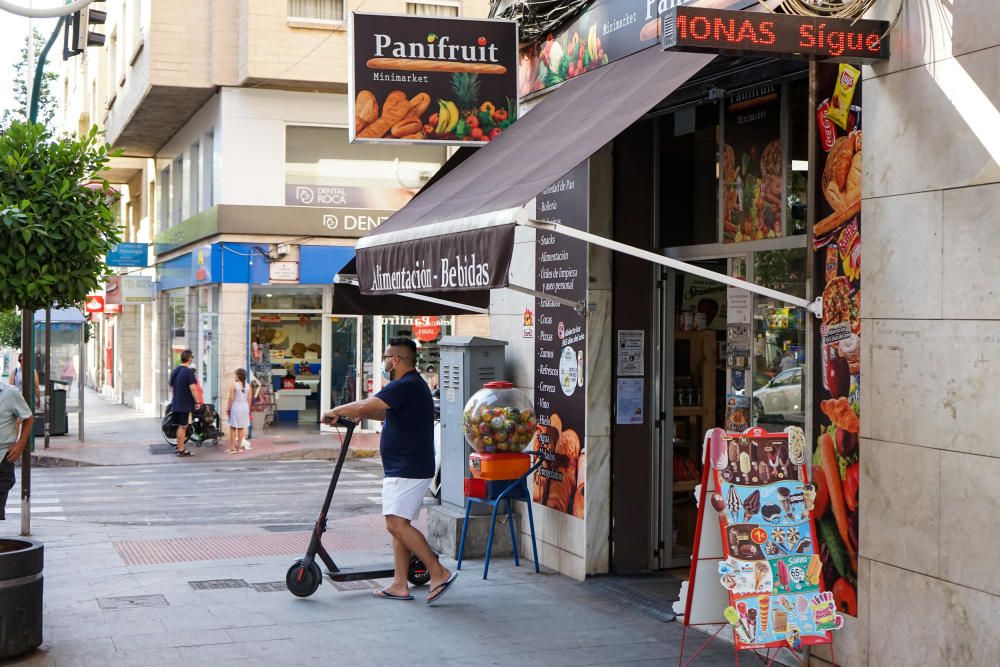 Contrastes en la actividad comercial de Elche