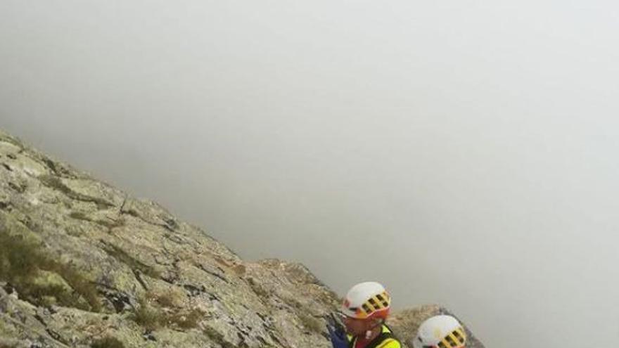 Rescaten un escalador que cau de deu metres a Setcases