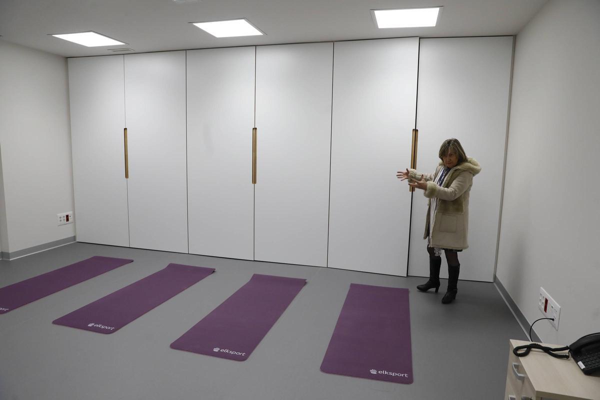 Primer día del nuevo centro de salud de Sotrondio