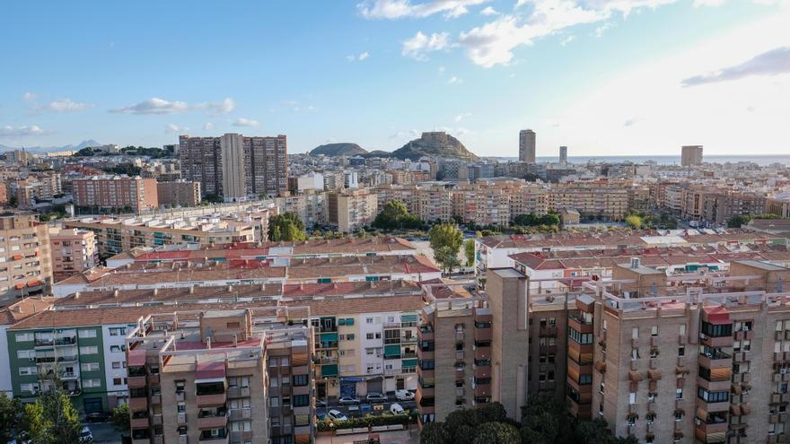 Una panorámica de la ciudad de Alicante. / Áxel Álvarez