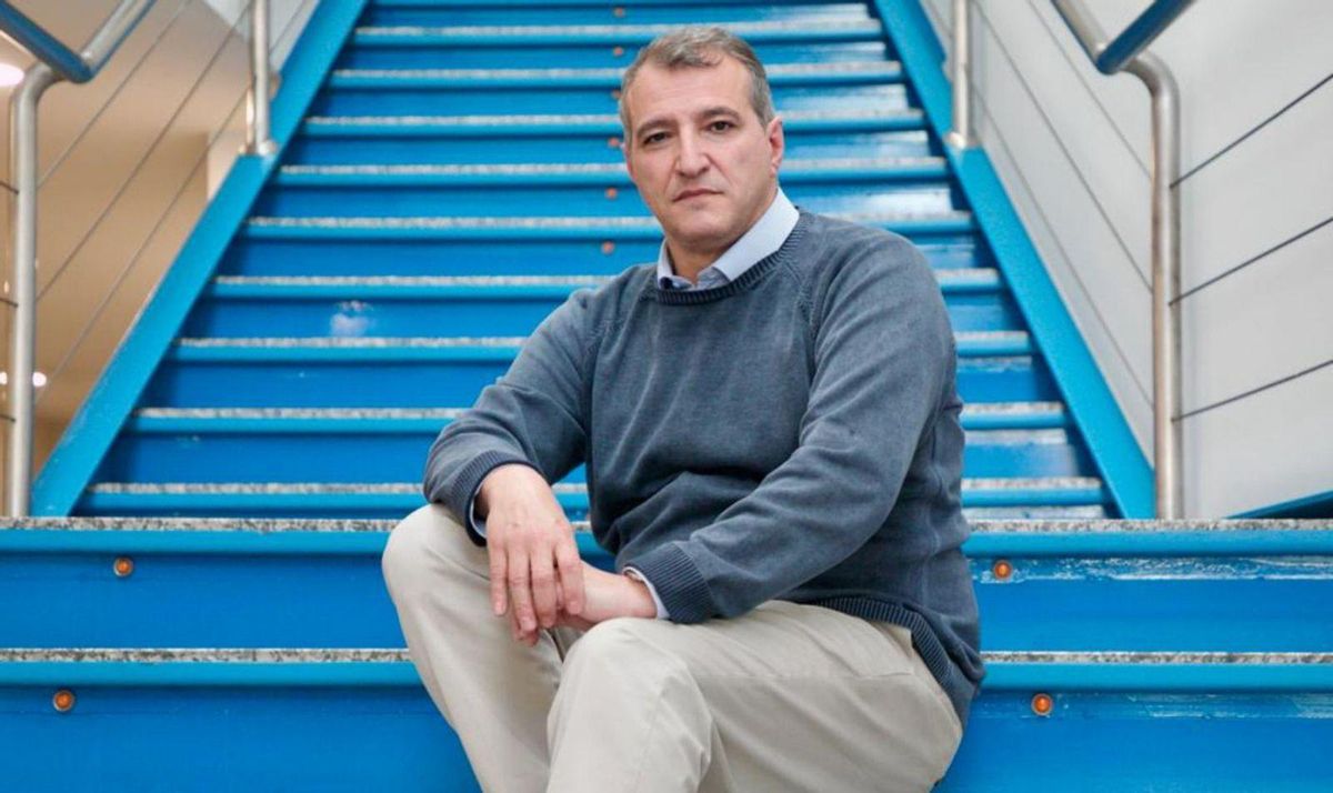 Mané Calvo, en la sede del Consello Regulador do Mexillón. |   // FDV