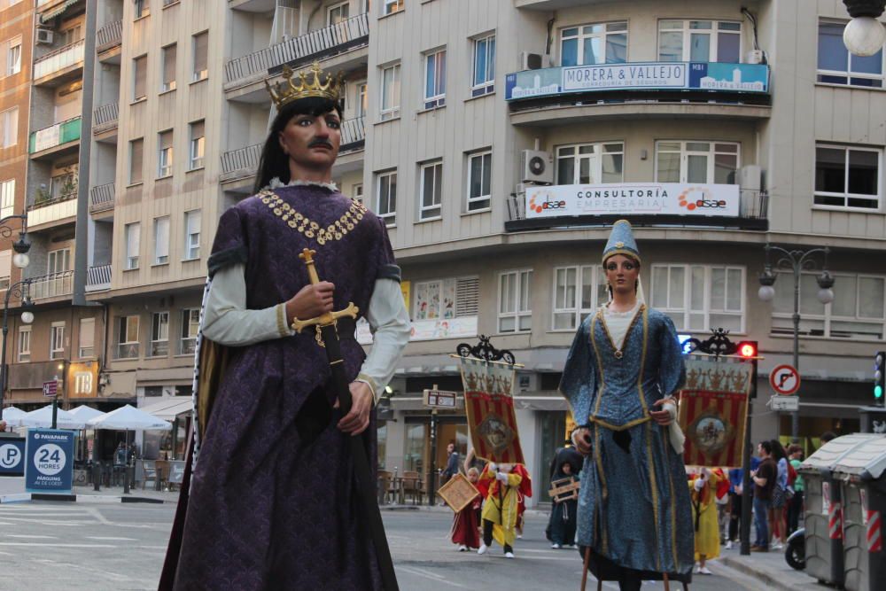 Procesión de la fiesta de los Niños de San Vicente