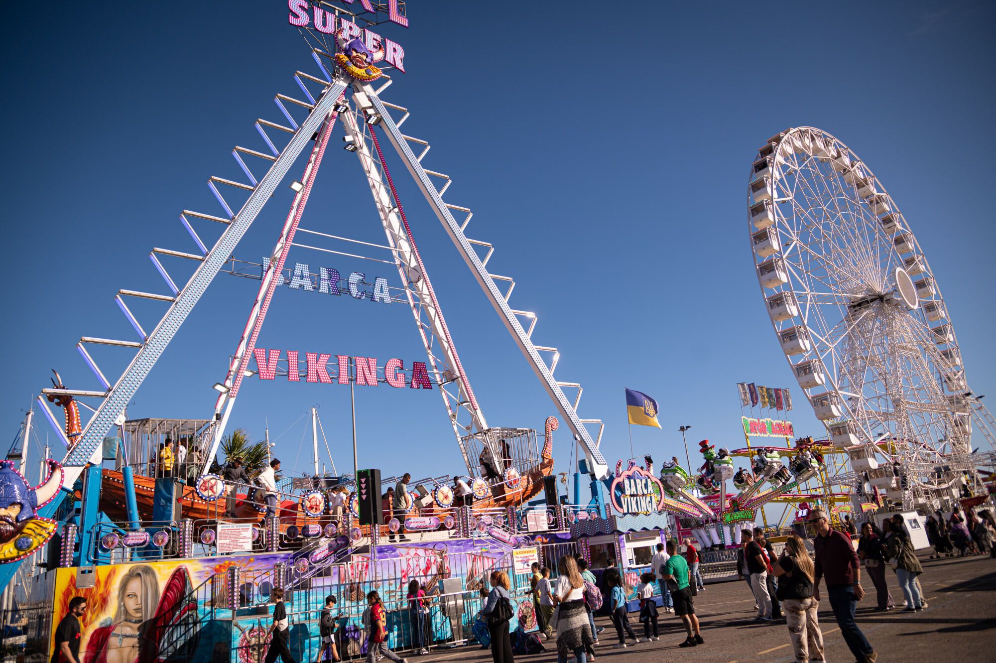 José Manuel Bermúdez visita la Feria de Atracciones por el Carnaval de Santa Cruz de Tenerife 2025