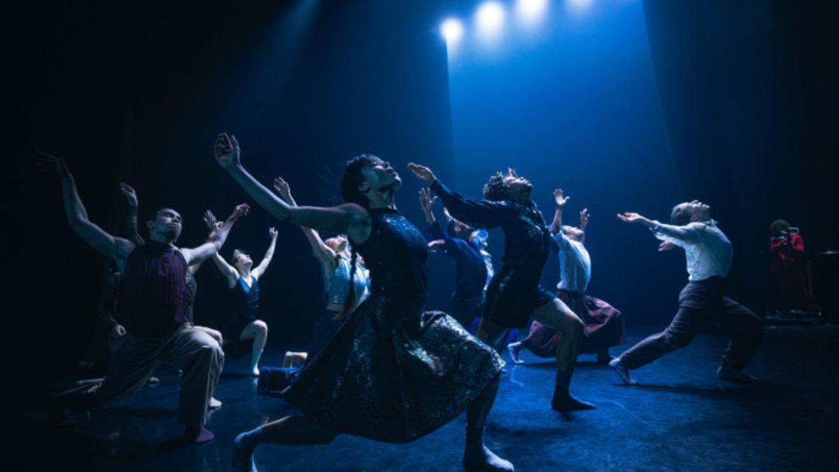 Un momento de 'Theatre of dreams'  de Hofesh Shechter Company.
