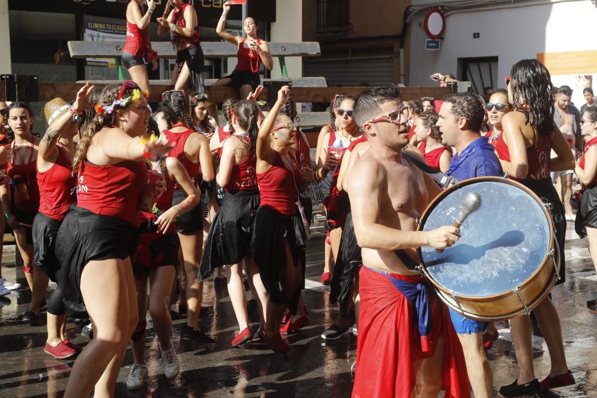 Chupinazo de Les Penyes en la Vall d’Uixó