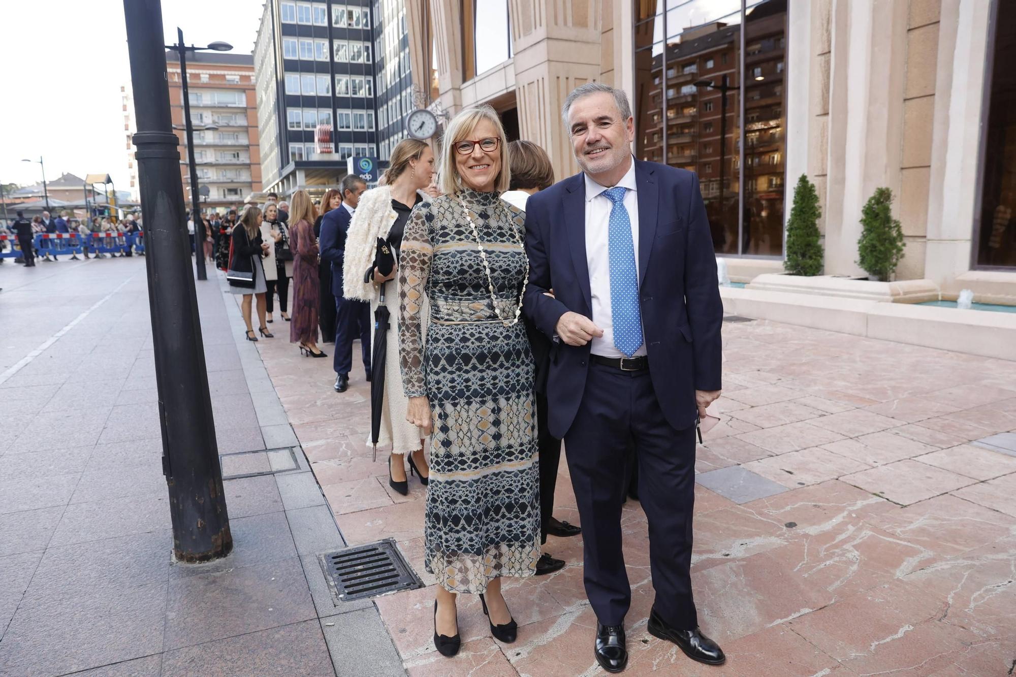 EN IMÁGENES: La Familia Real asiste en Oviedo al concierto de los premios "Princesa de Asturias"