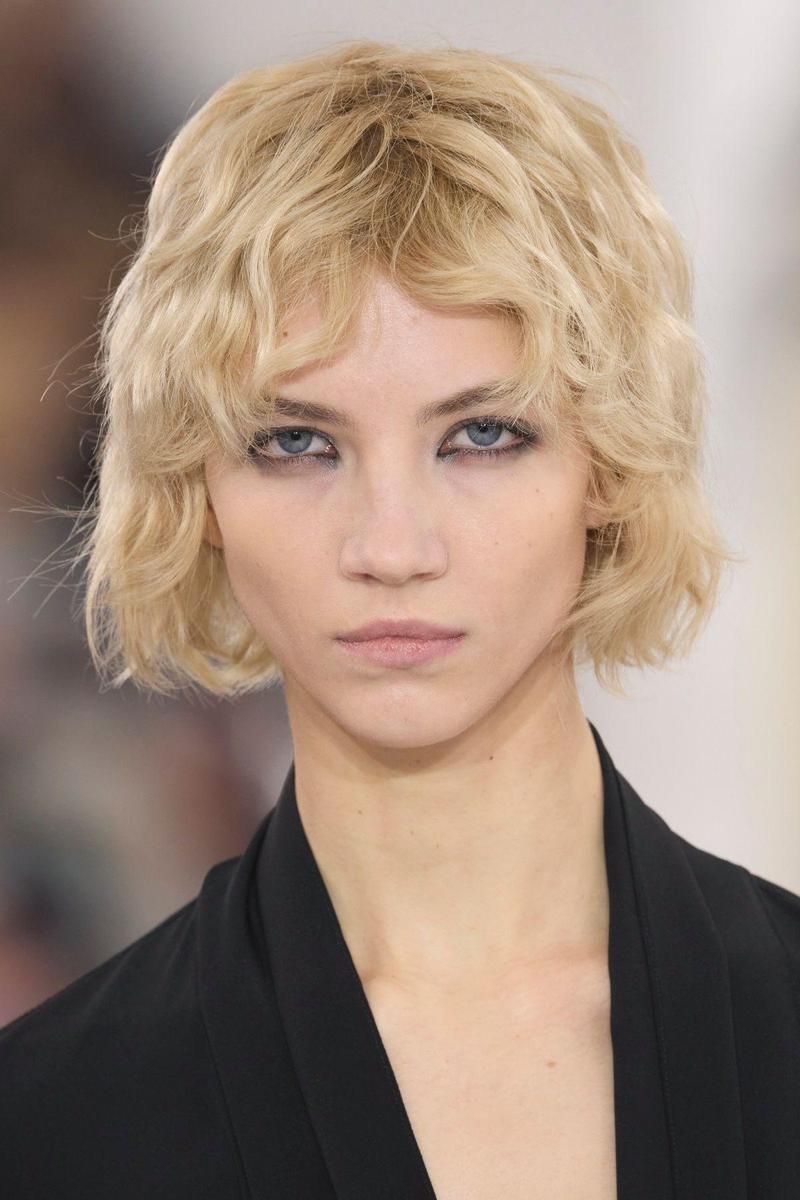 Look del desfile de Givenchy otoño-invierno 2023