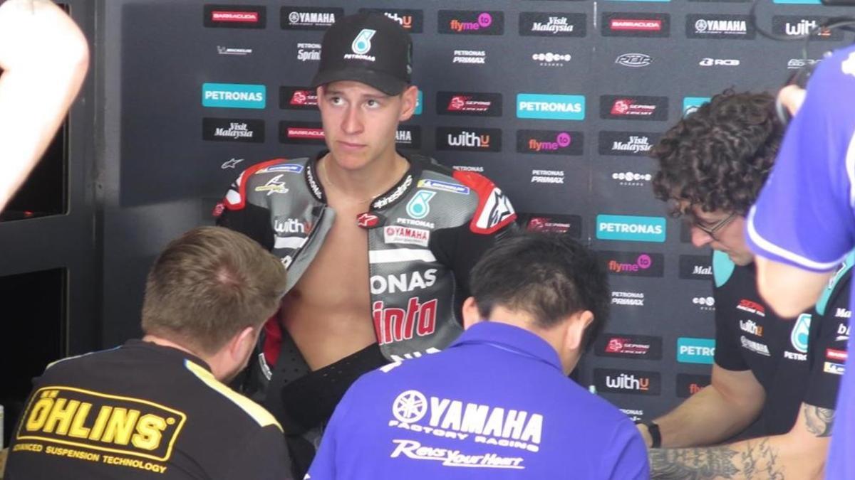 El francés Fabio Quartararo, hoy, en el box del equipo Yamaha Petronas.