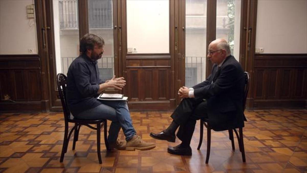 LAS CLAVES DEL INCENDIO. Jordi Évole conversa con Josep Maria Caminal, exdirector general del Liceu.
