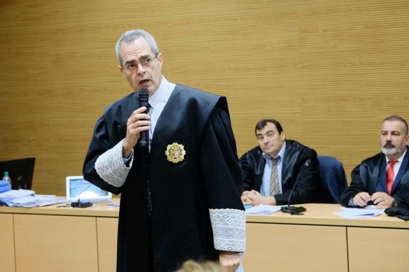 12-07-18. LAS PALMAS DE GRAN CANARIA. JUICIO CASO EÓLICO. FOTO: JOSÉ CARLOS GUERRA.  | 12/07/2018 | Fotógrafo: José Carlos Guerra