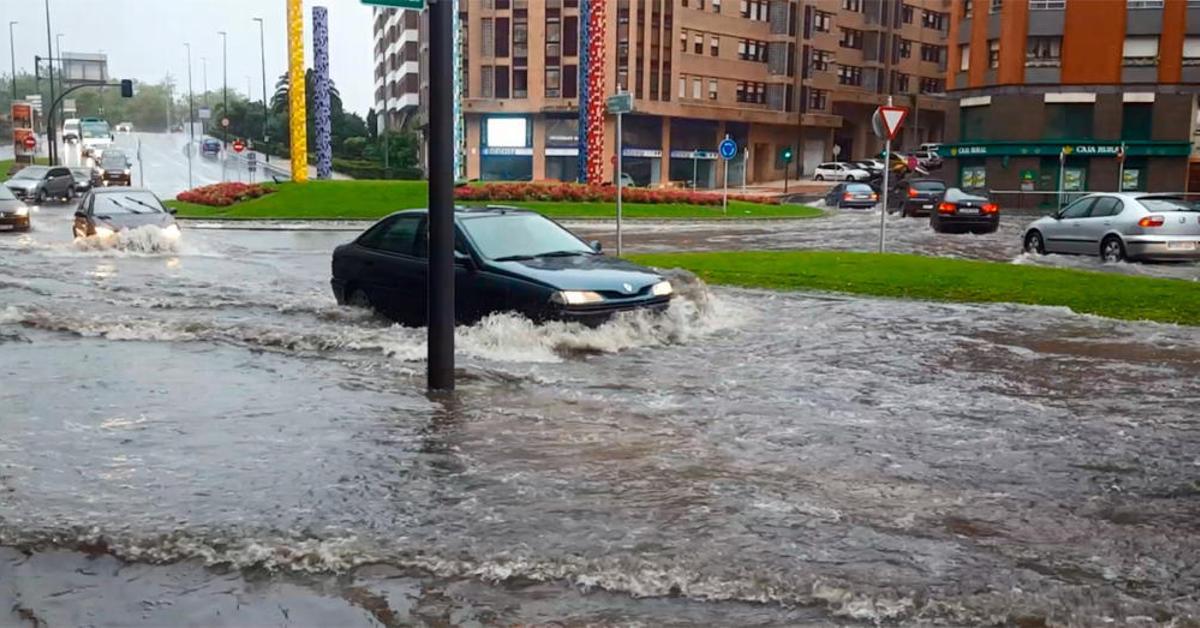 Inundación tras una tromba de agua en Avilés, meses atrás.