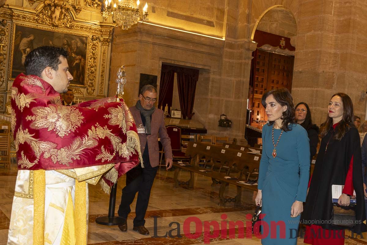 Apertura Año Jubilar de Caravaca: adoración y exhibición de la Patrulla Acrobática de Paracaidismo del Ejército del Aire