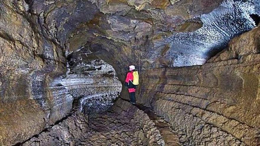 La Cueva del Viento se formó por la acción de la lava.