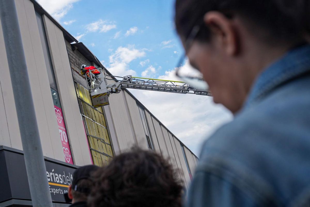 Derumbe en el Centro Comercial de Sabadell deja un muerto