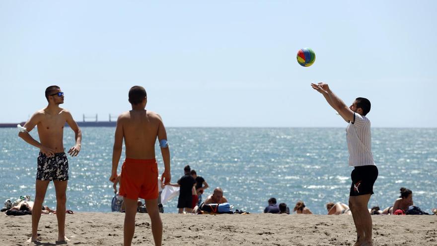 ¿Por qué subirán tanto las temperaturas en Málaga este fin de semana?