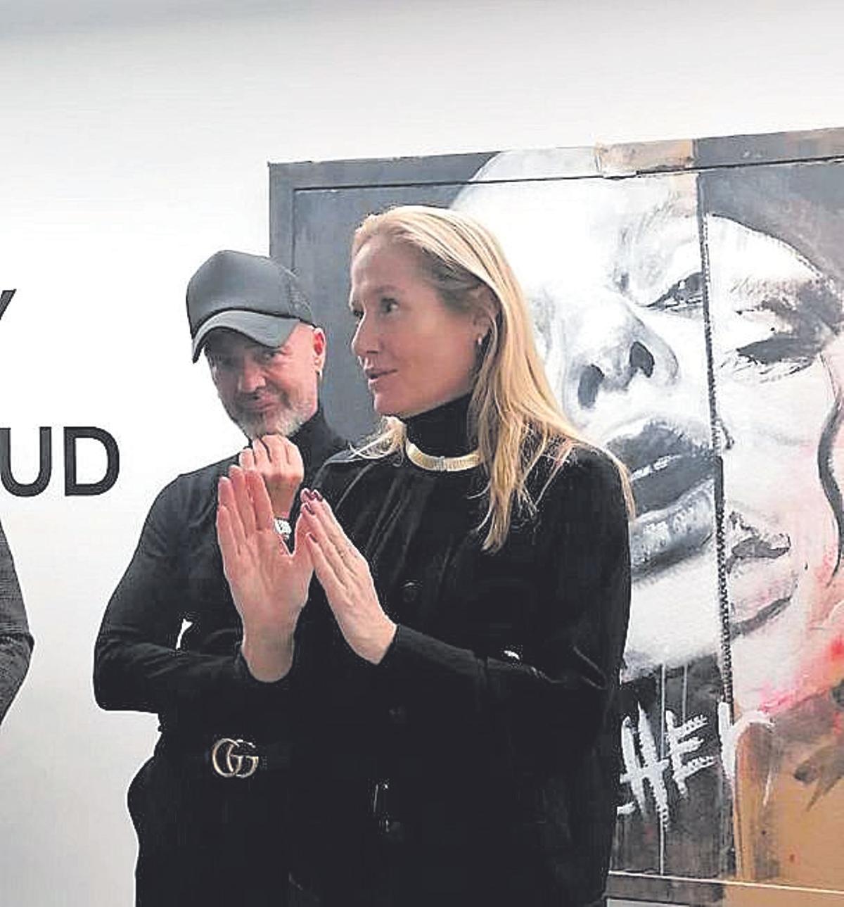 Fiona Ferrer en la exposición de Arrúe.