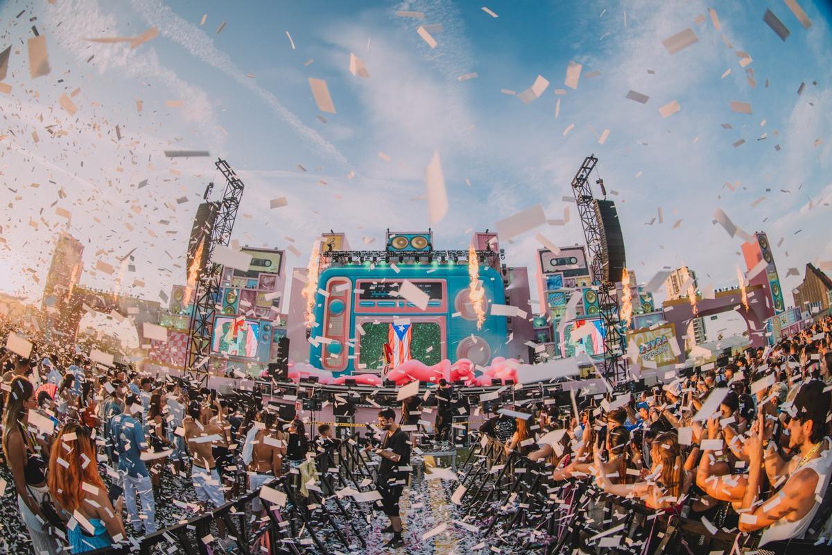 El público al pie de uno de los escenarios del Zevra en una imagen de archivo.