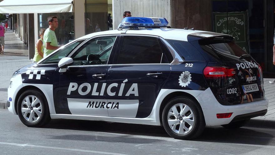 Detenido por agredir y escupir a su mujer en La Alberca