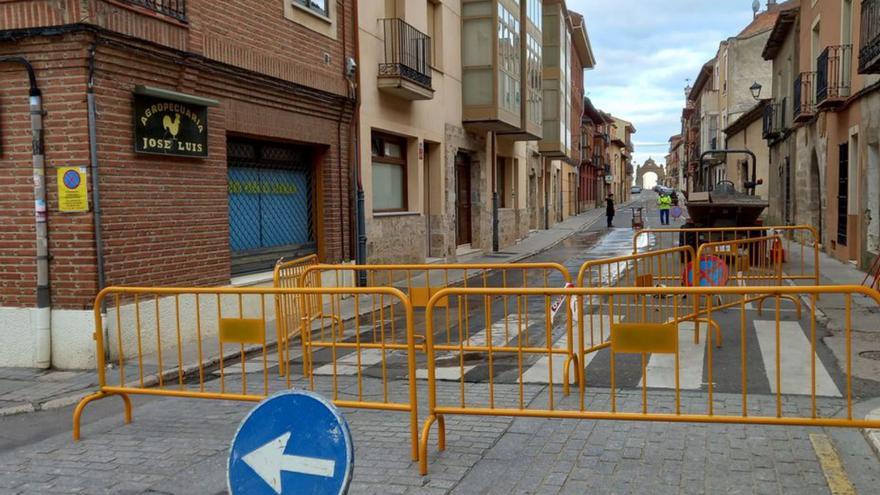 Las obras en Santa Catalina obligan a desviar el tráfico en el centro de Toro