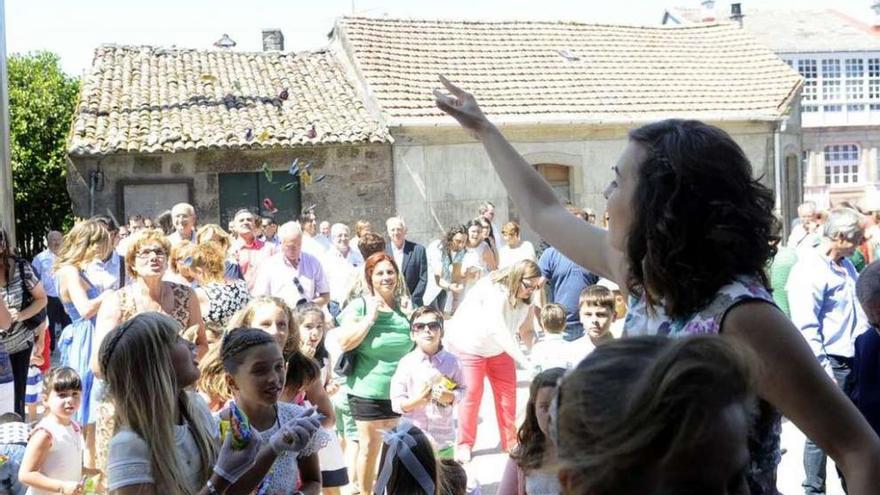 Final de la procesión de Santa María de las fiestas de 2014. // Noé Parga