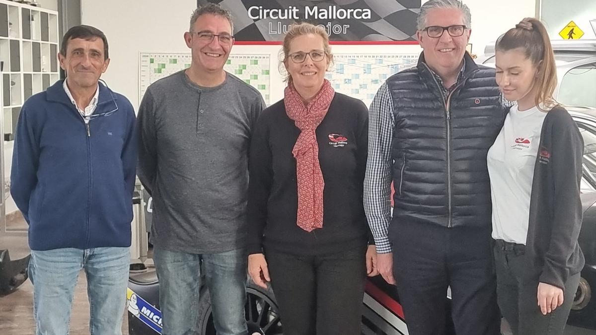 Representantes de la Federación Balear de Automovilismo y del Circuit Mallorca