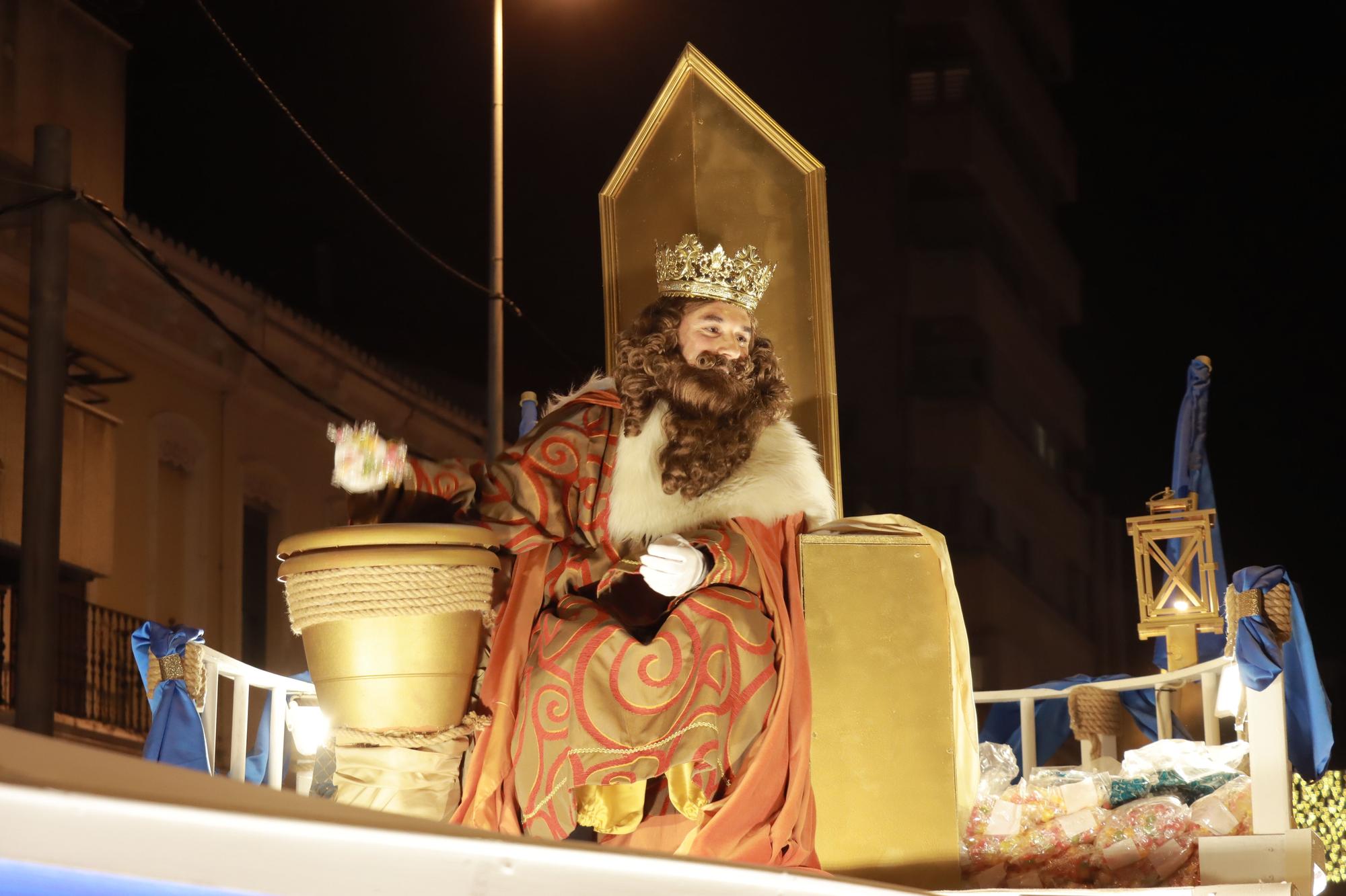 Las imágenes de la cabalgata de Reyes de Vila-real del 2023