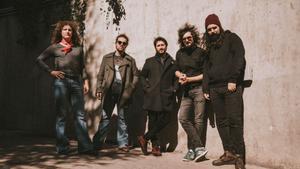El grupo de rock Derby Motoreta’s Burrito Kachimba presentarán su discografía completa por primera vez en el Movistar Arena de Madrid este viernes.