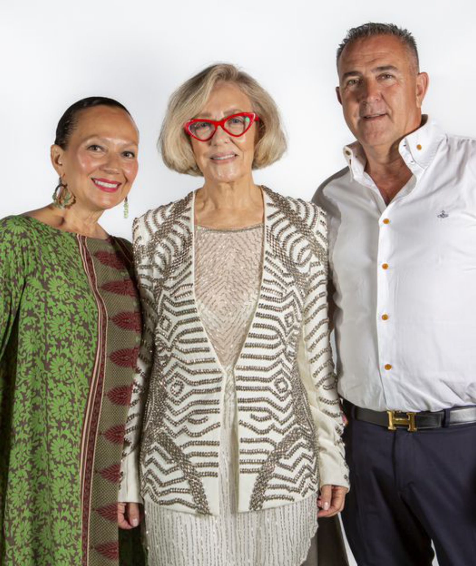 Lorena Giavalisco, Rossetta Montenegro y Jorge Inchausti.