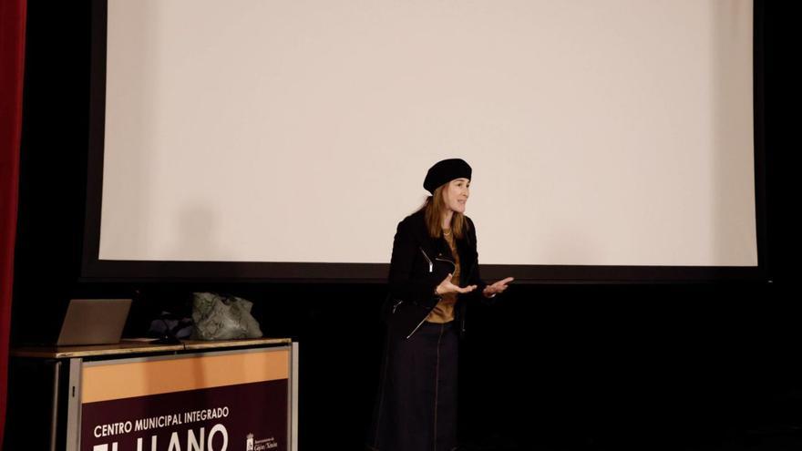 VÍDEO: El Llano recuerda su pasado con tres relatos audiovisuales que reconstruyen la memoria del barrio