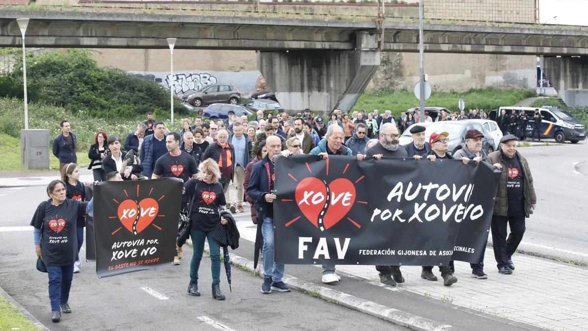 Una de las protestas contra el vial de Jove.