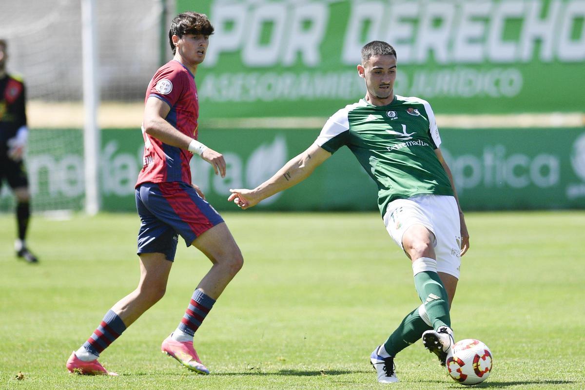 Sanvi, durante el partido ante el Ávila.