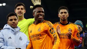 Los jugadores del Real Madrid celebran la remontada ante el Manchester City en el Etihad.