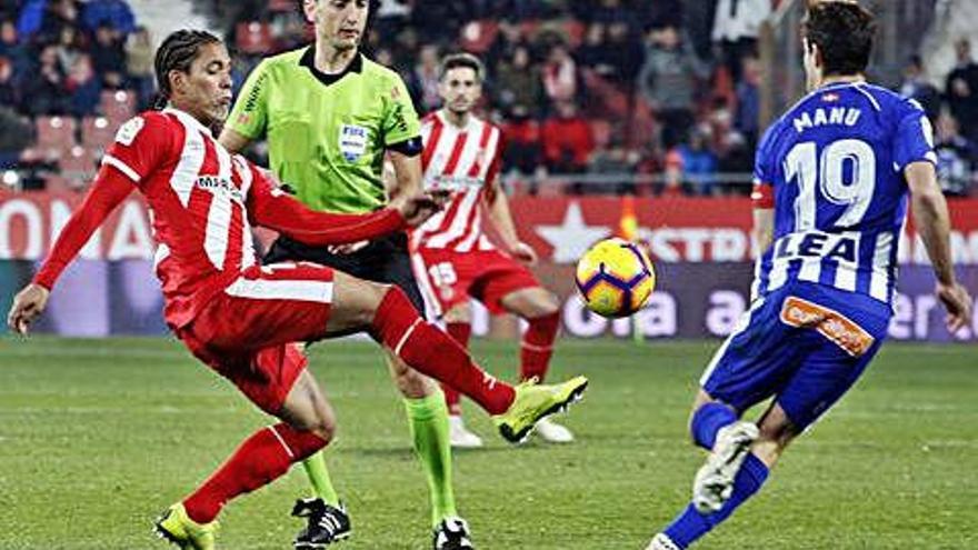 Sánchez Martínez, durant el Girona-Alabès de Lliga.