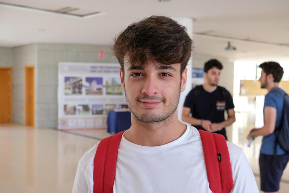 "Me vuelvo a presentar para subir nota porque quiero estudiar Enfermería"