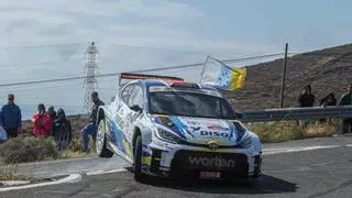 Enrique Cruz gana en el 'infierno' del Rally Ciudad de Telde