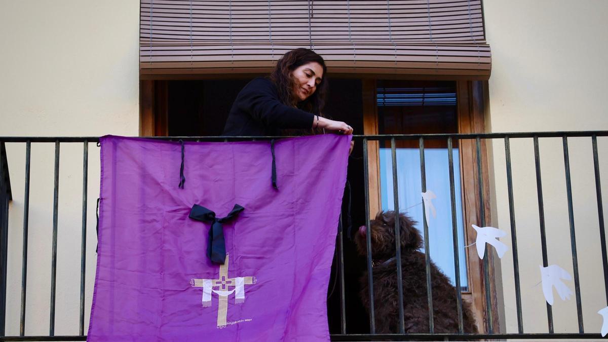 Semana Santa en Sagunt: Así fue el desfile procesional antes de la imposición de medallas