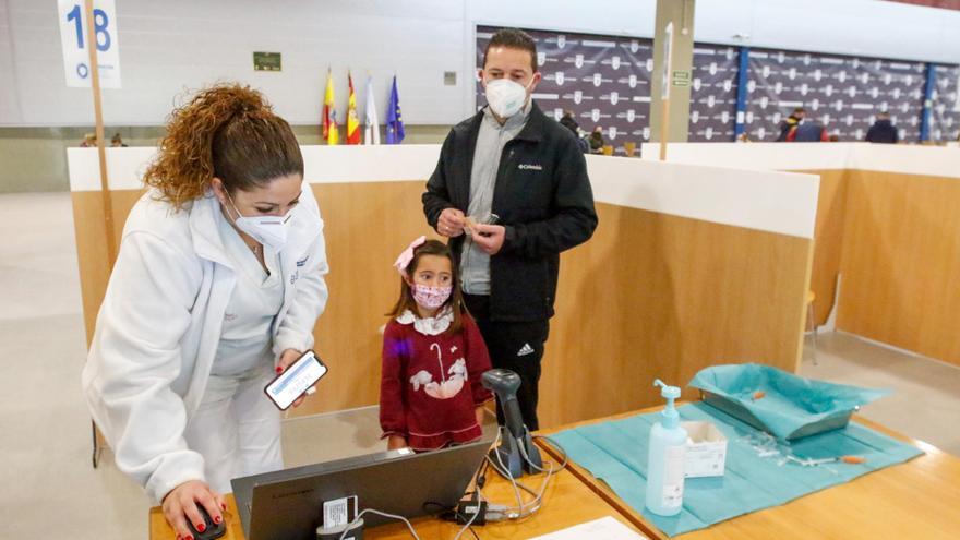 La campaña de vacunación de la gripe avanza con éxito en Vilagarcía